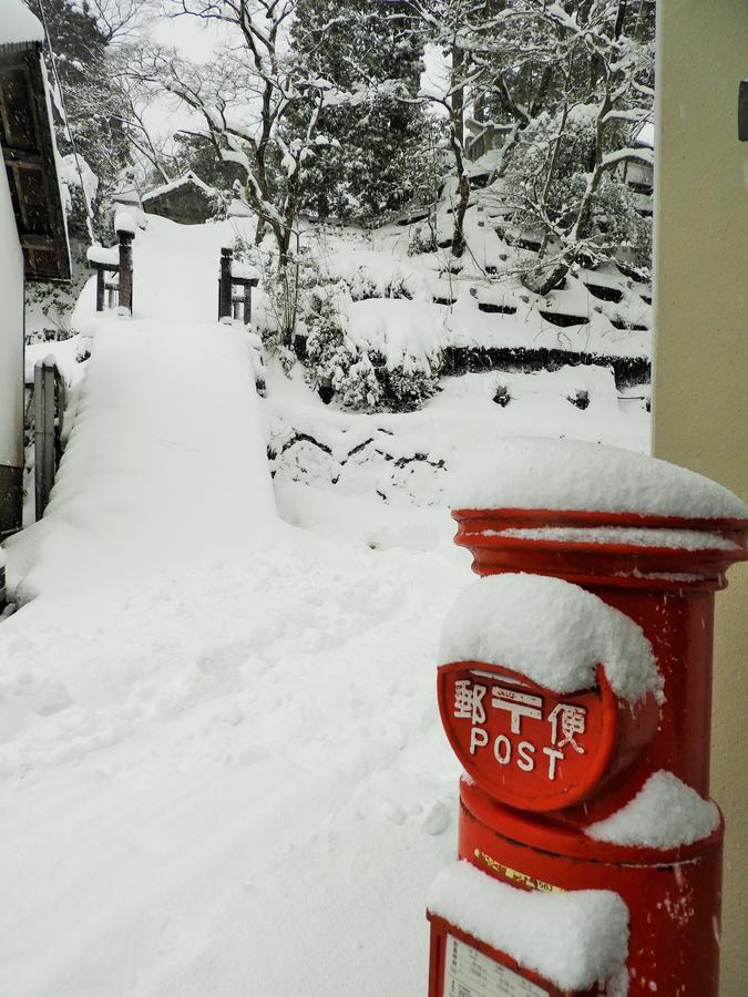 Готель Yamada Onsen Genenro Тояма Екстер'єр фото
